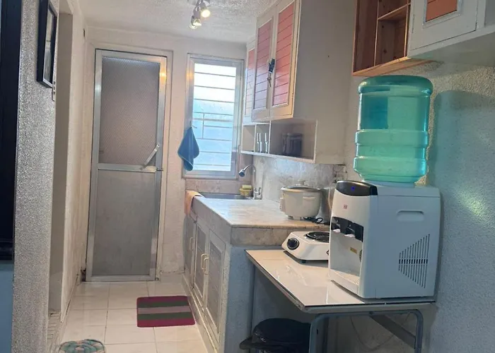 Apartment 10 Mins To Ali Mall With Parking And Netflix Cook *